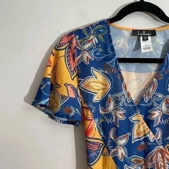 Lulus Atlantis Blue and Yellow Print Wrap Midi Dress XS - Picture 7 of 8